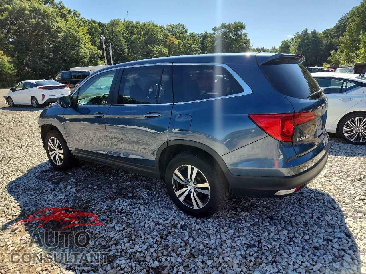 HONDA PILOT 2017 - 5FNYF6H31HB065567