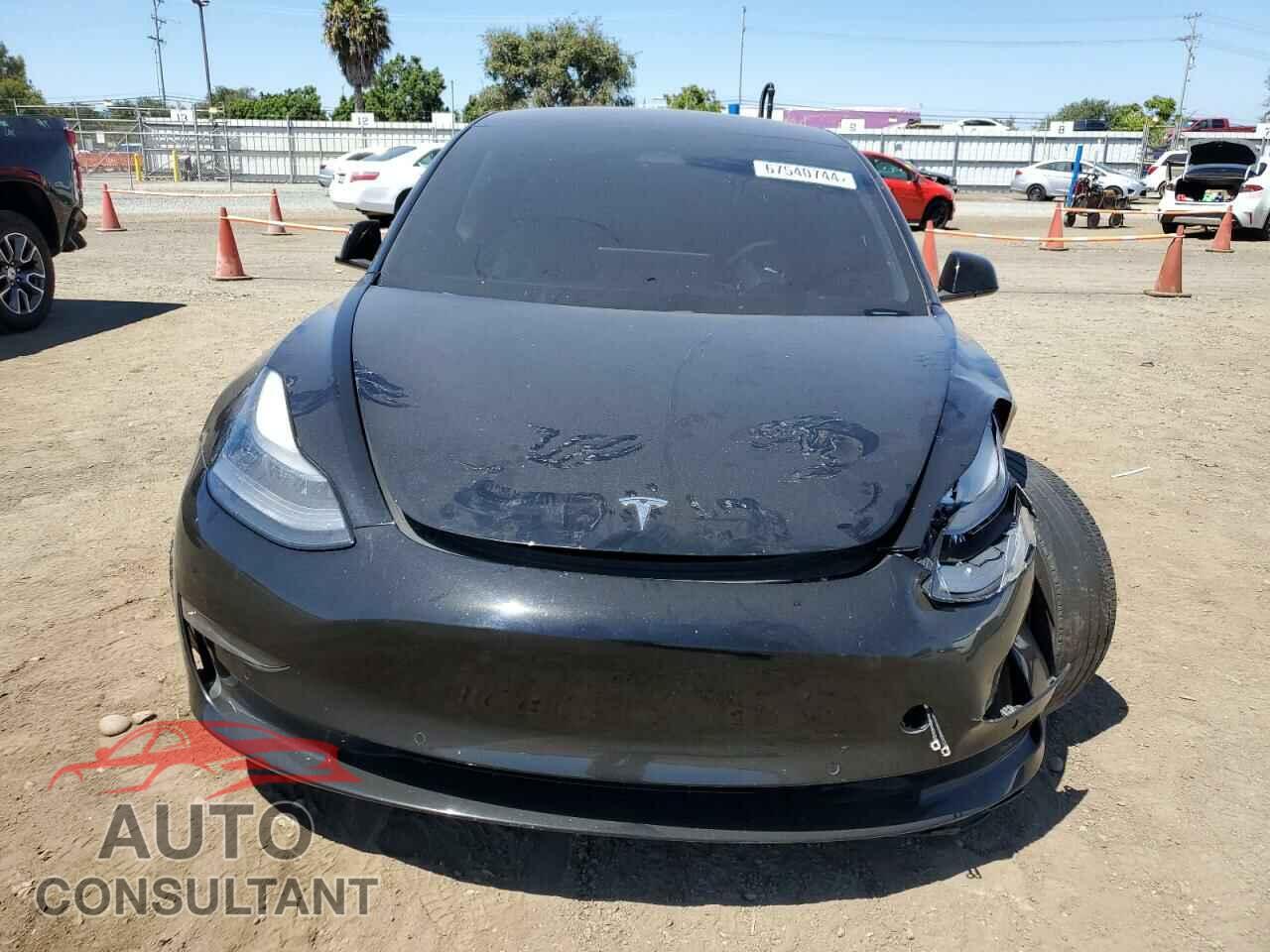 TESLA MODEL 3 2021 - 5YJ3E1EA0MF005485