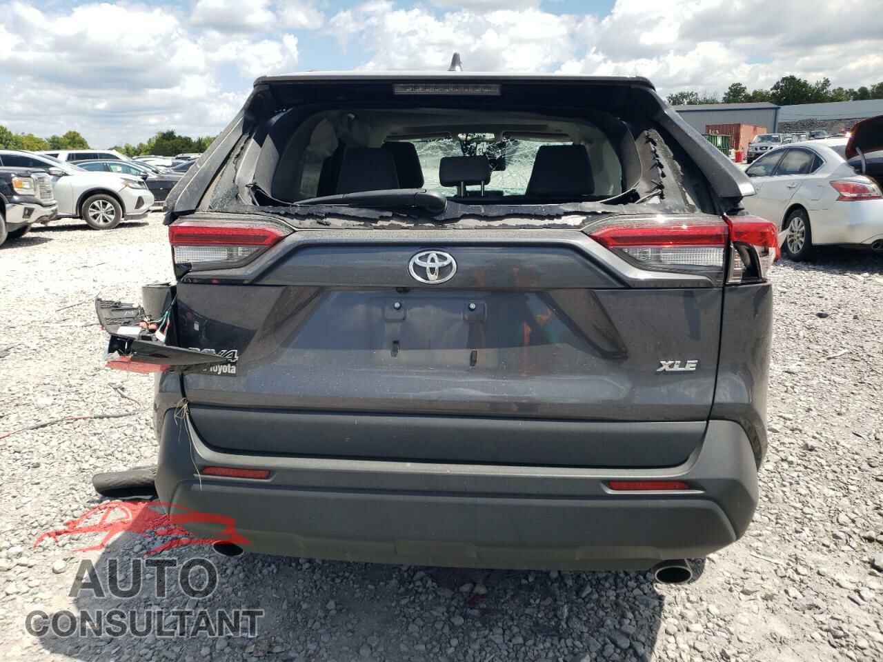 TOYOTA RAV4 2023 - 2T3C1RFV2PC242524