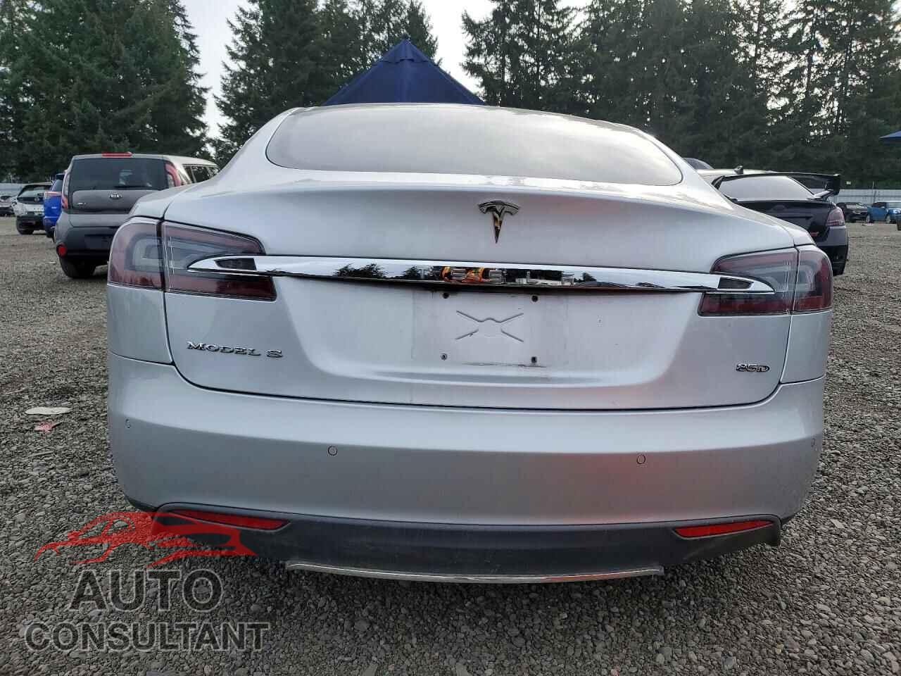 TESLA MODEL S 2015 - 5YJSA1H25FF090788