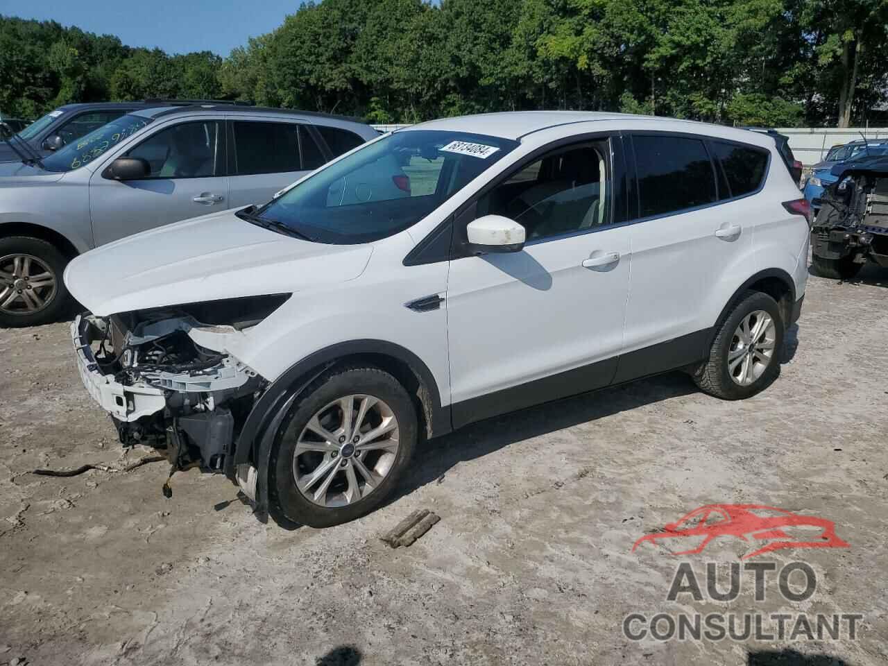 FORD ESCAPE 2017 - 1FMCU0GD7HUA52364