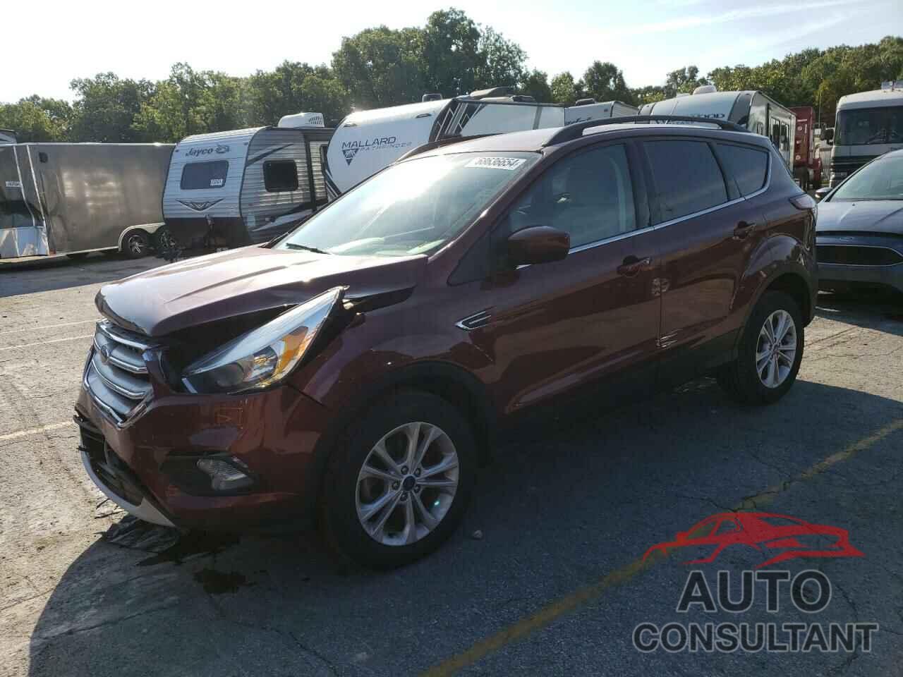FORD ESCAPE 2018 - 1FMCU0GD5JUB15239