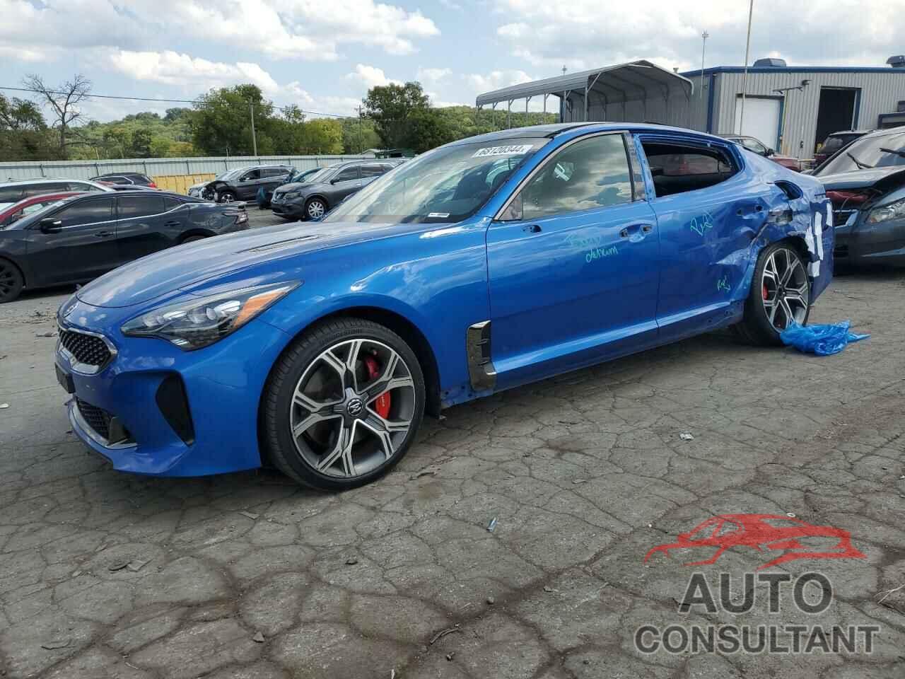 KIA STINGER 2018 - KNAE45LCXJ6023861