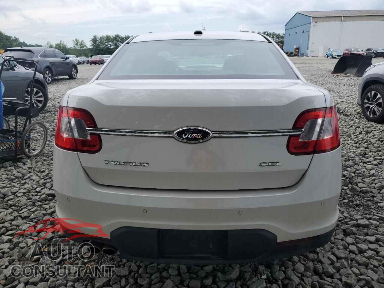 FORD TAURUS 2012 - 1FAHP2EW3CG121002