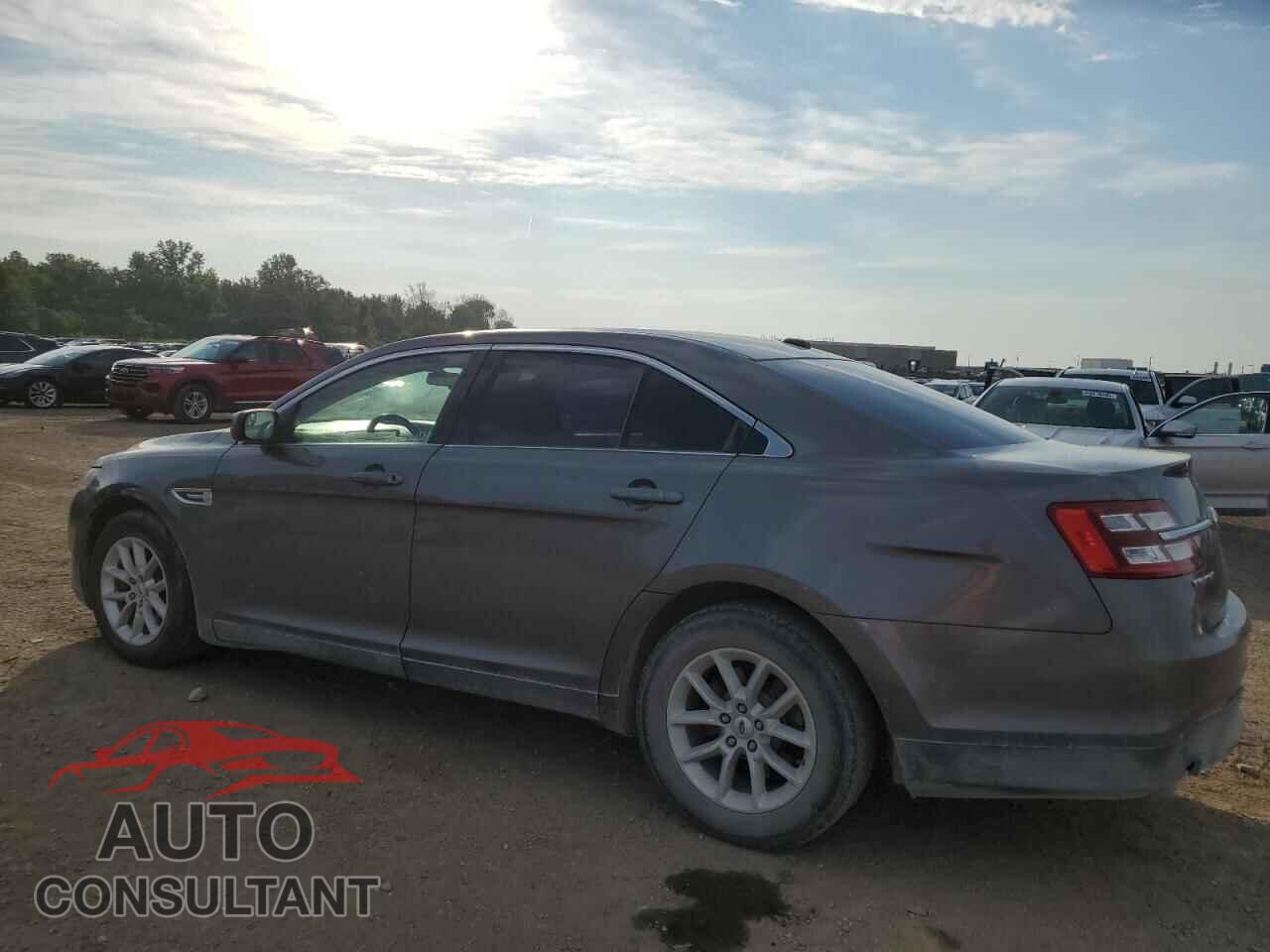FORD TAURUS 2013 - 1FAHP2D81DG113582