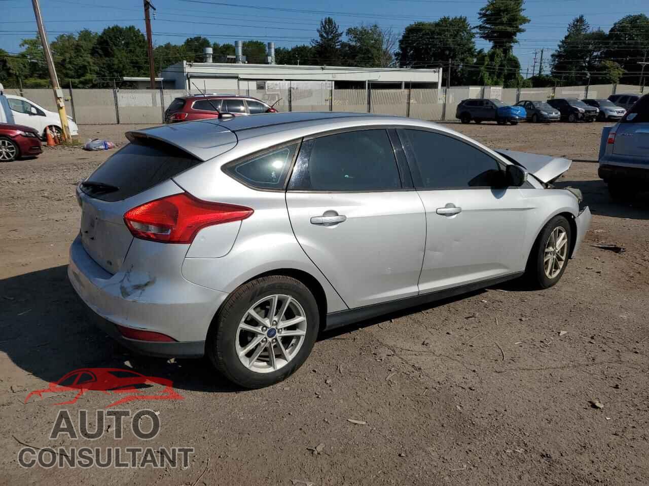 FORD FOCUS 2017 - 1FADP3K29HL231668