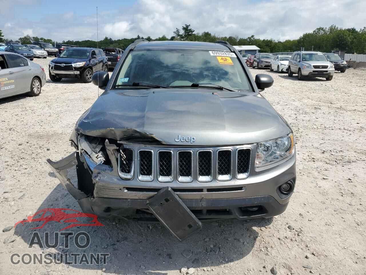 JEEP COMPASS 2011 - 1J4NF1FB8BD251695