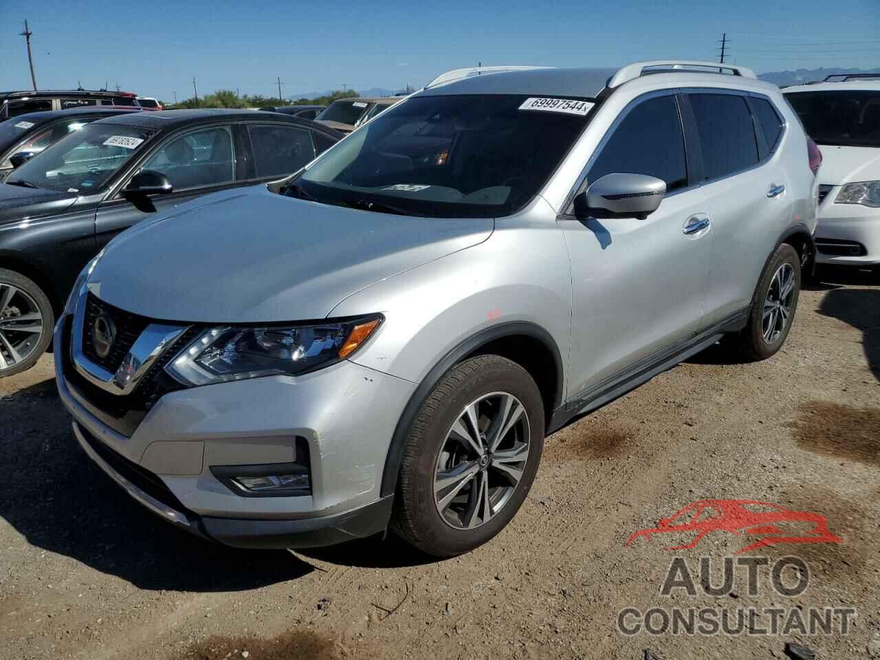 NISSAN ROGUE 2018 - 5N1AT2MV1JC733201