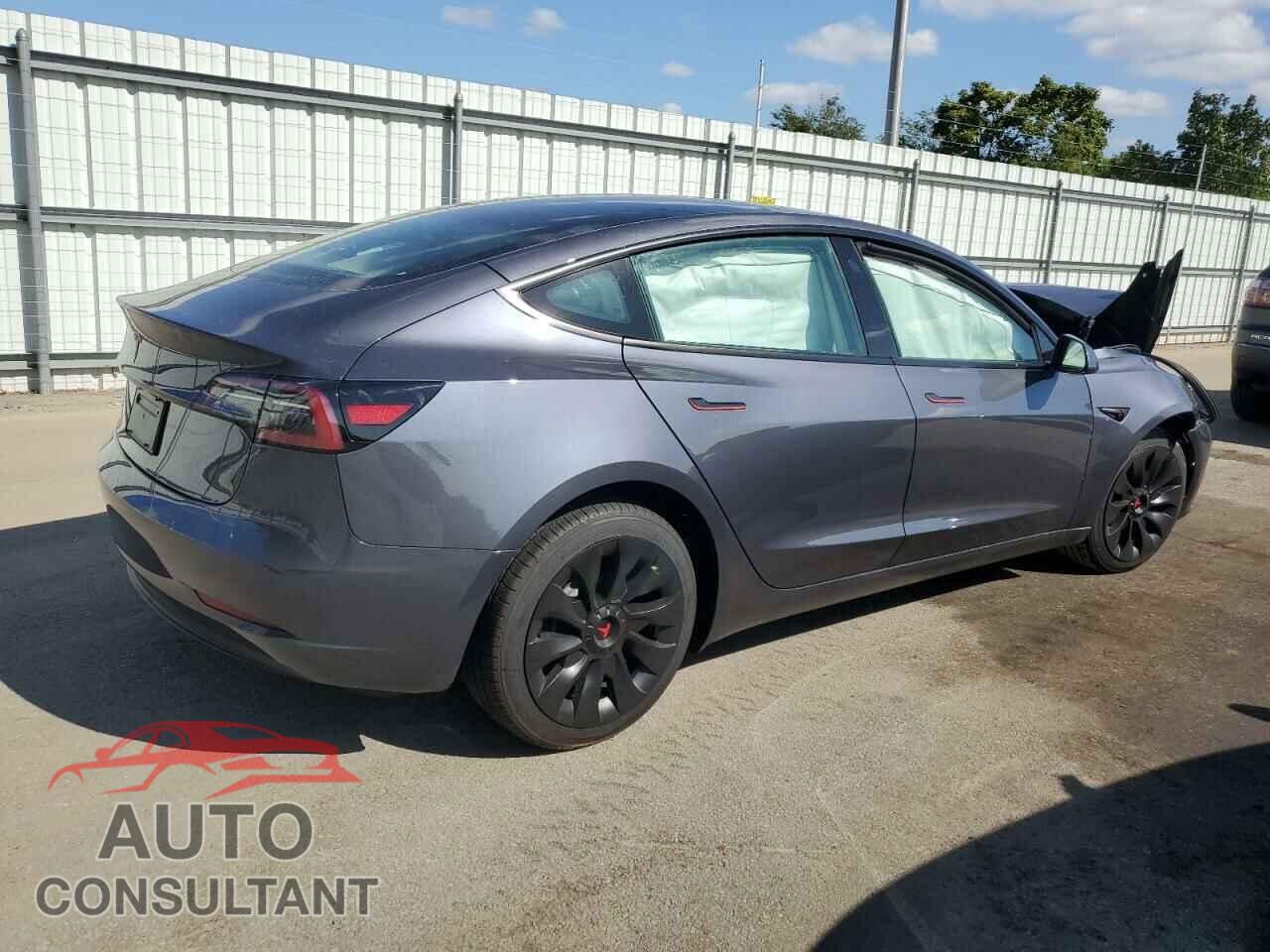TESLA MODEL 3 2023 - 5YJ3E1EA2PF644584
