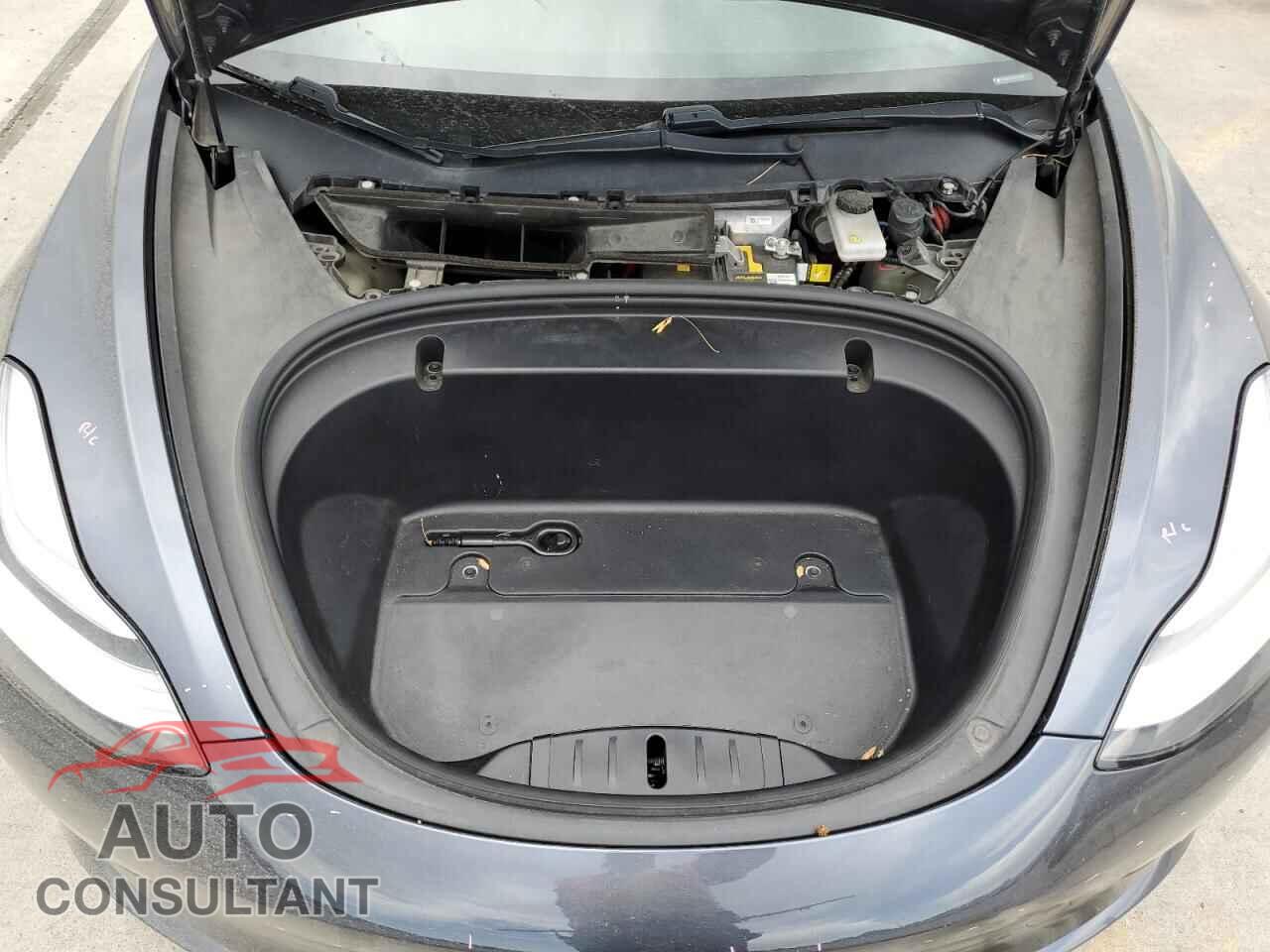 TESLA MODEL 3 2020 - 5YJ3E1EB7LF735532