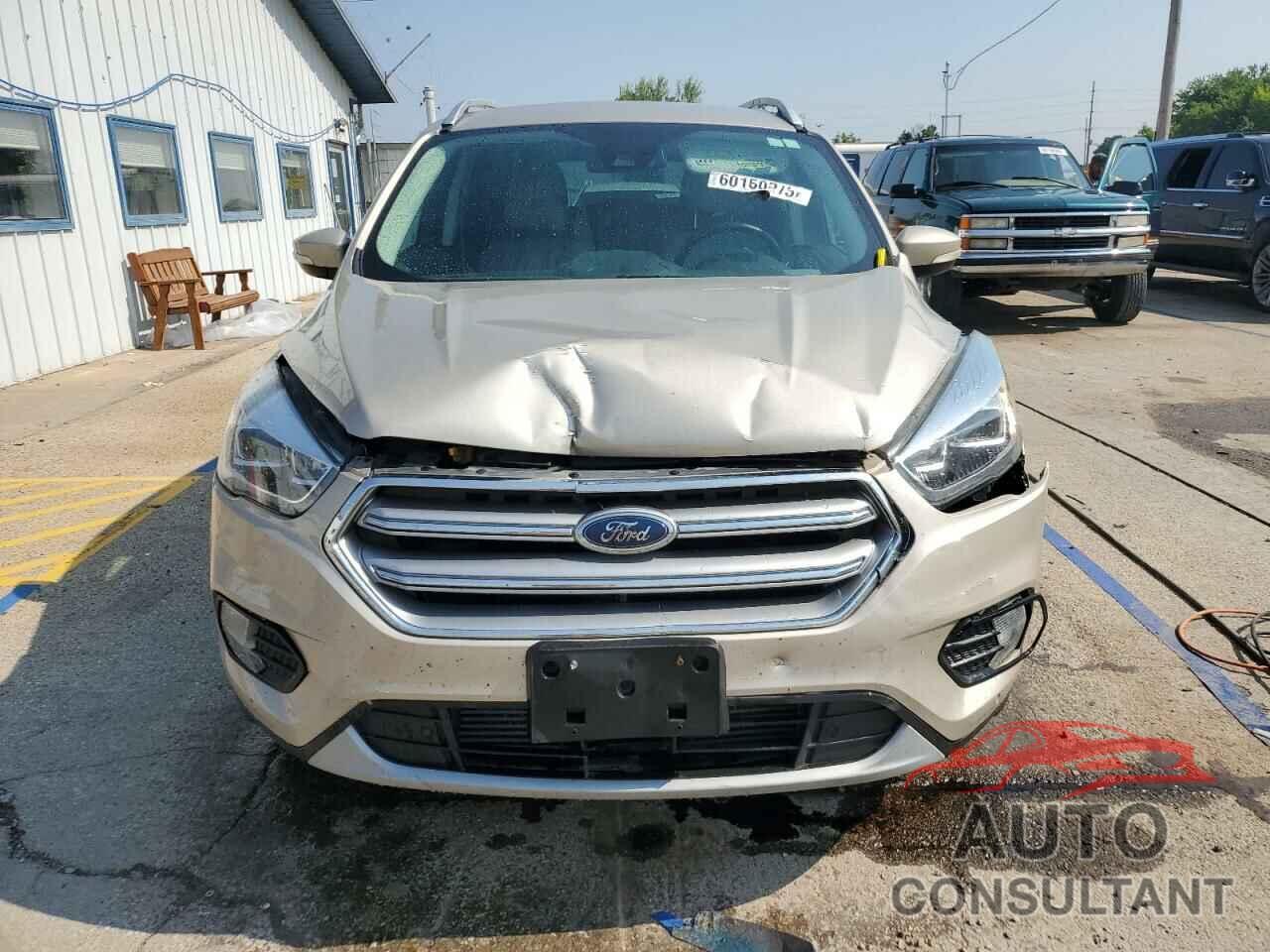 FORD ESCAPE 2017 - 1FMCU9J98HUB57598