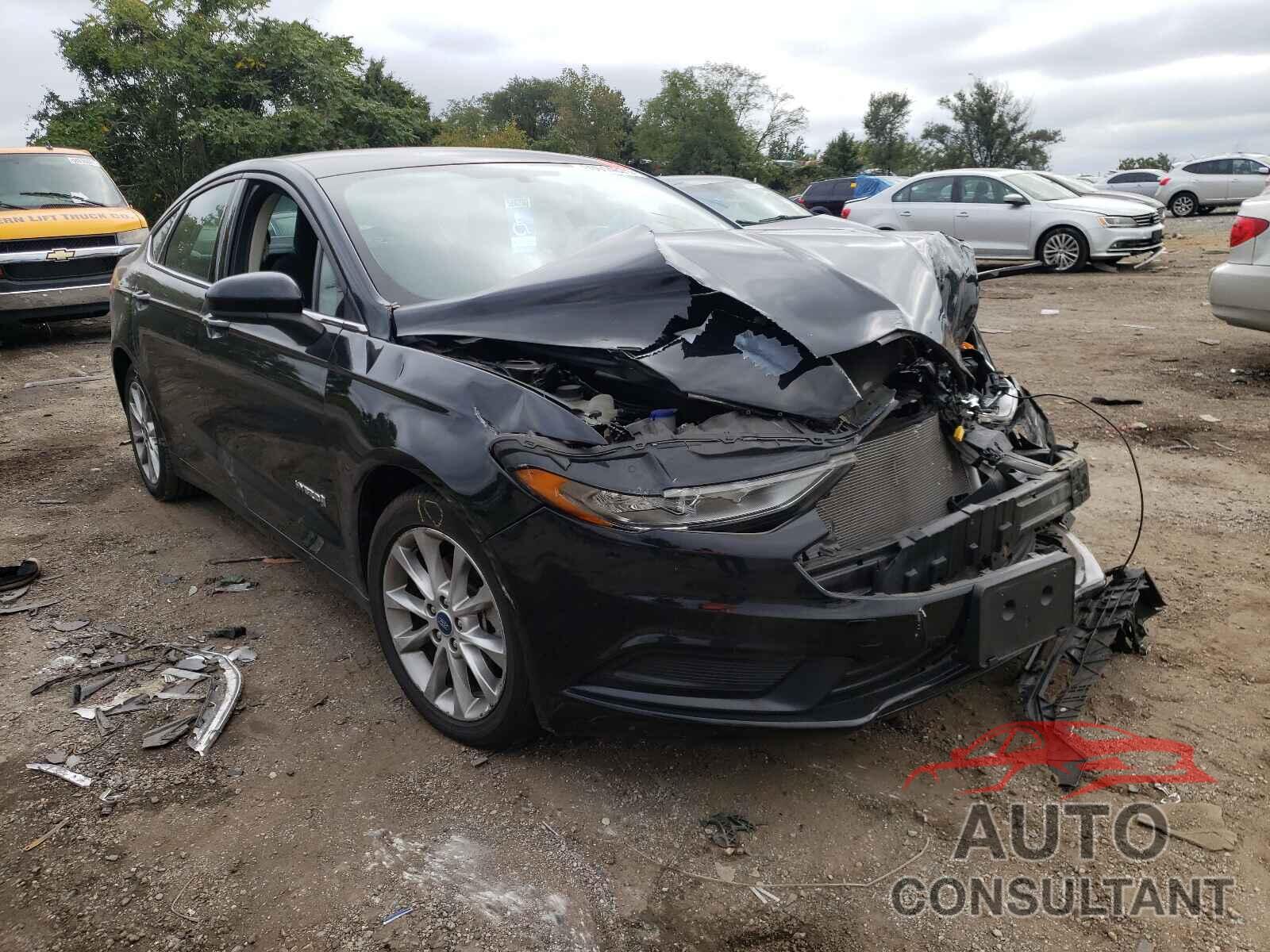 FORD FUSION 2017 - 3FA6P0LUXHR381832