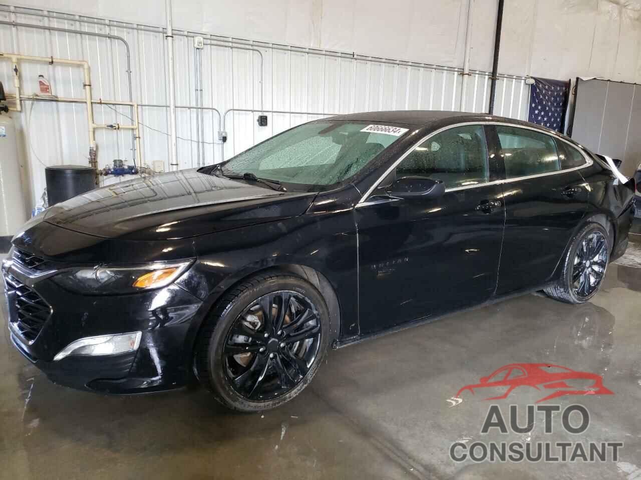 CHEVROLET MALIBU 2022 - 1G1ZD5STXNF200381