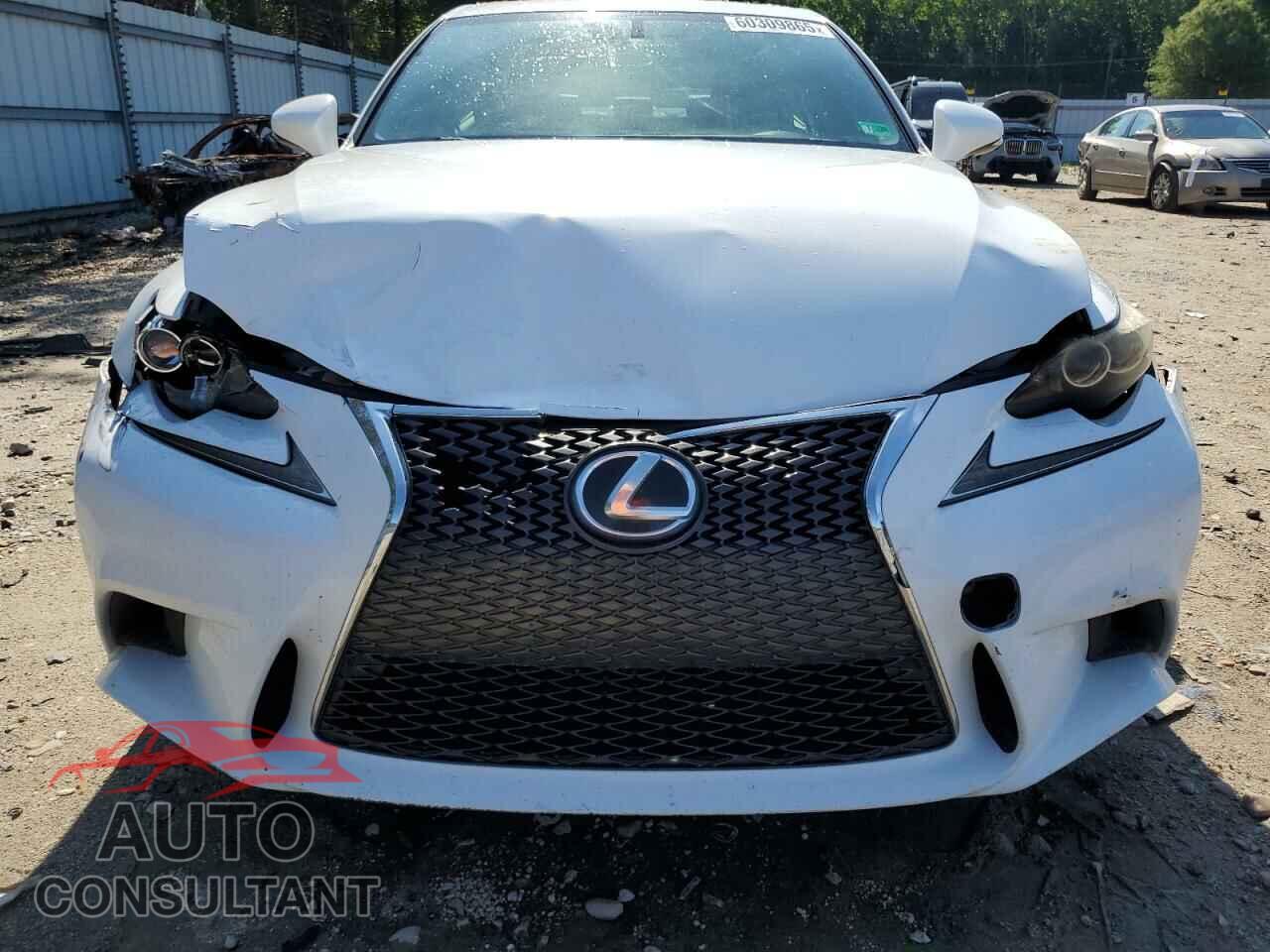 LEXUS IS 2014 - JTHBE1D24E5006484