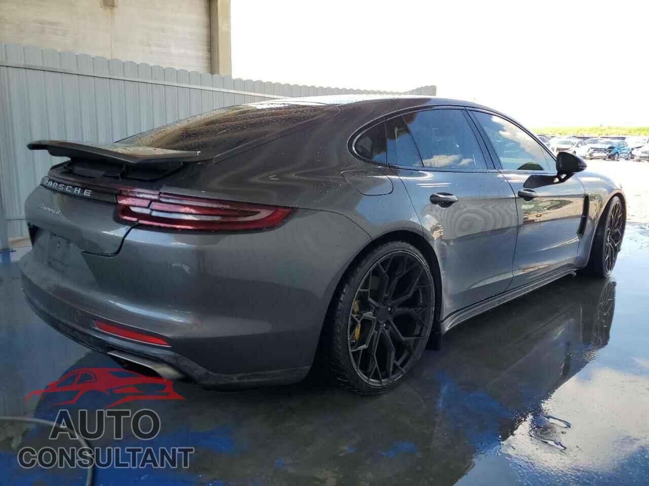 PORSCHE PANAMERA 2017 - WP0AA2A77HL101667