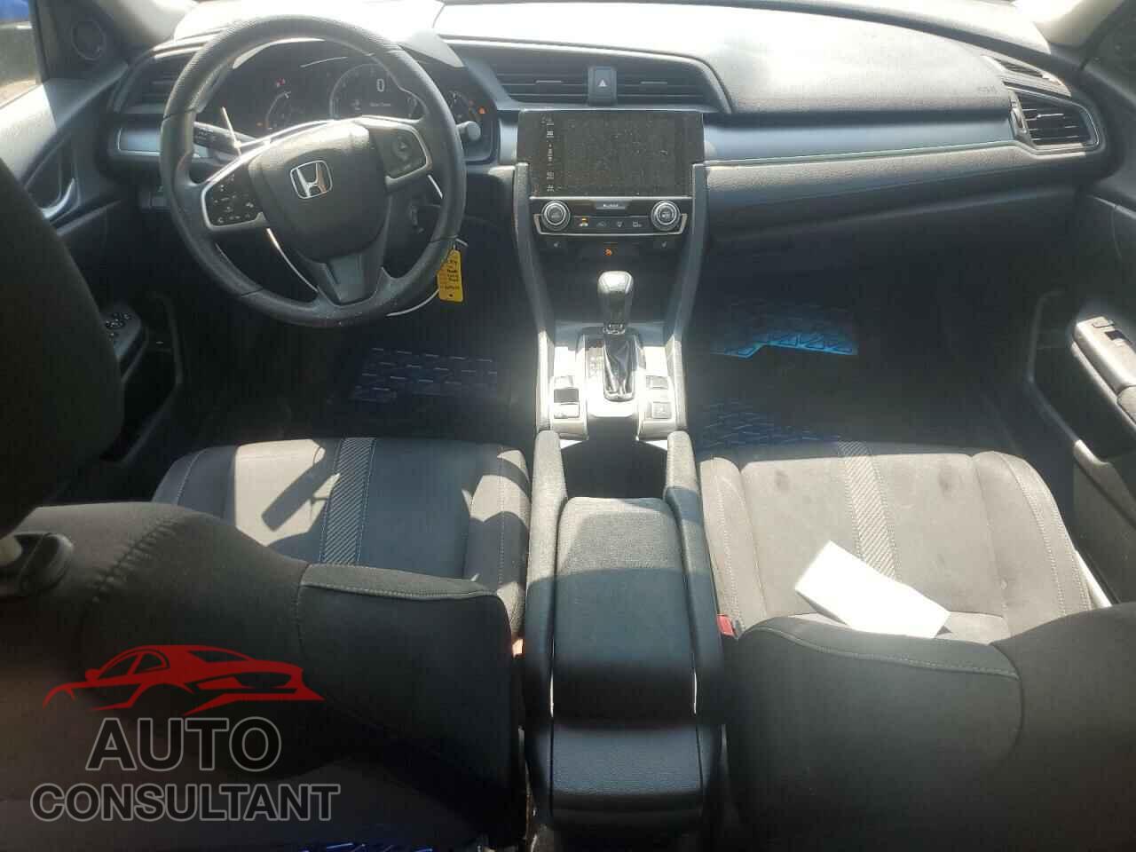 HONDA CIVIC 2017 - 2HGFC2F52HH029377
