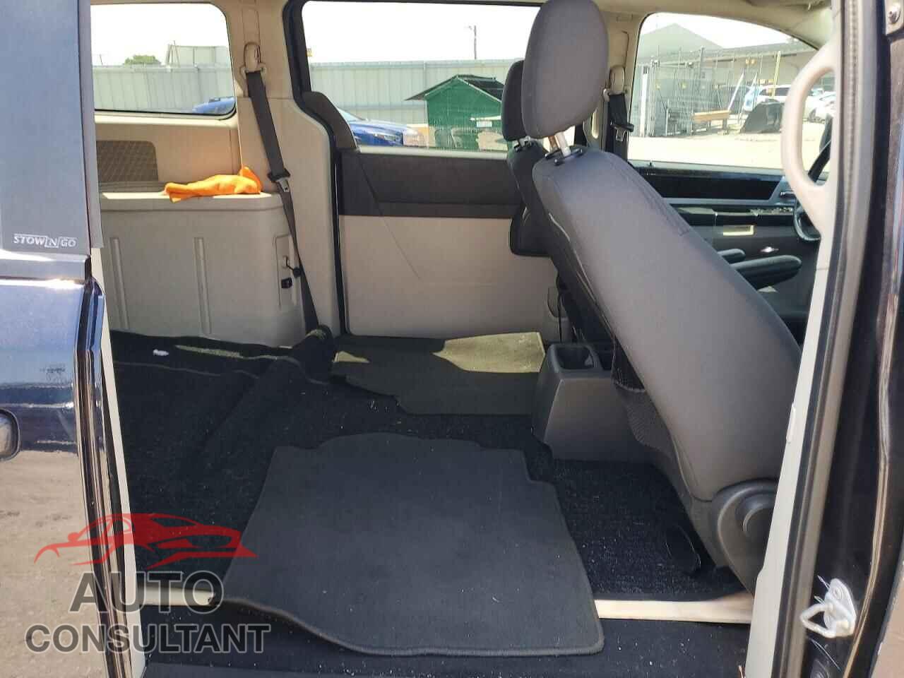 DODGE CARAVAN 2010 - 2D4RN5D1XAR173074