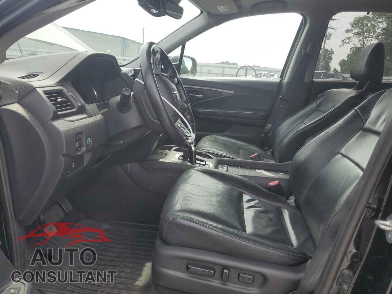 HONDA PILOT 2019 - 5FNYF5H59KB015258
