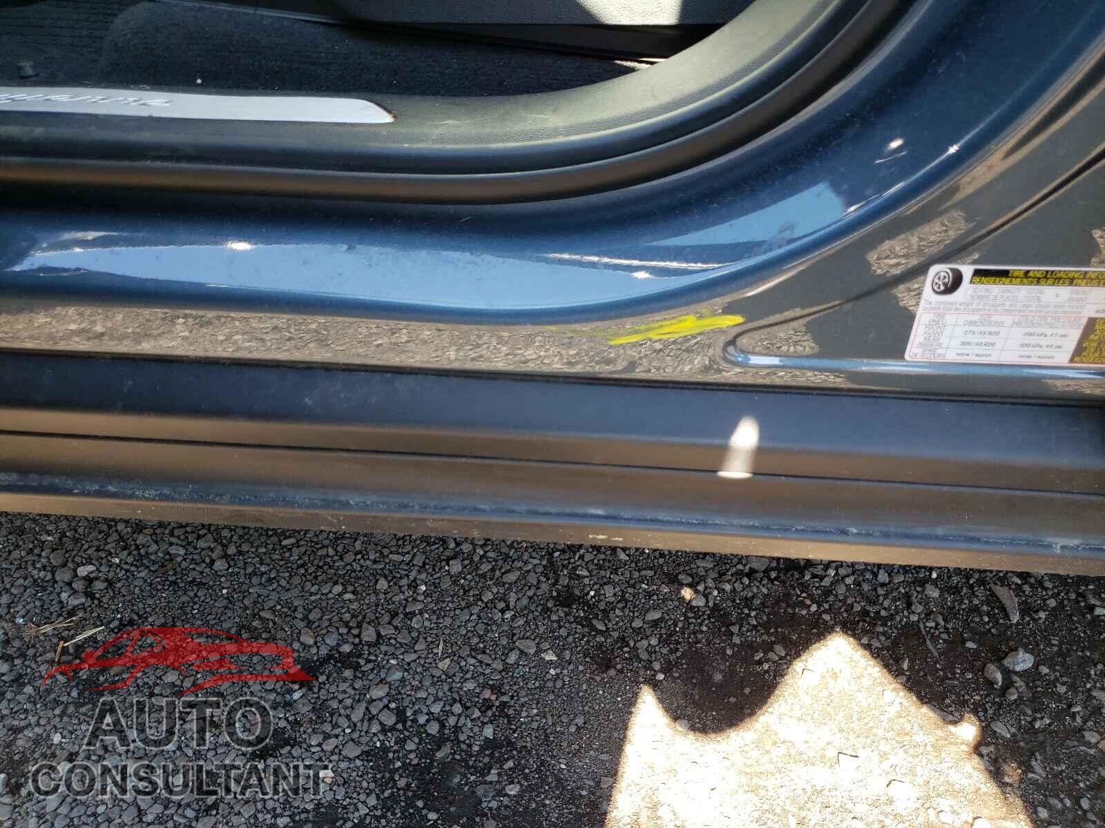 PORSCHE CAYENNE 2019 - WP1AE2AY9KDA50931