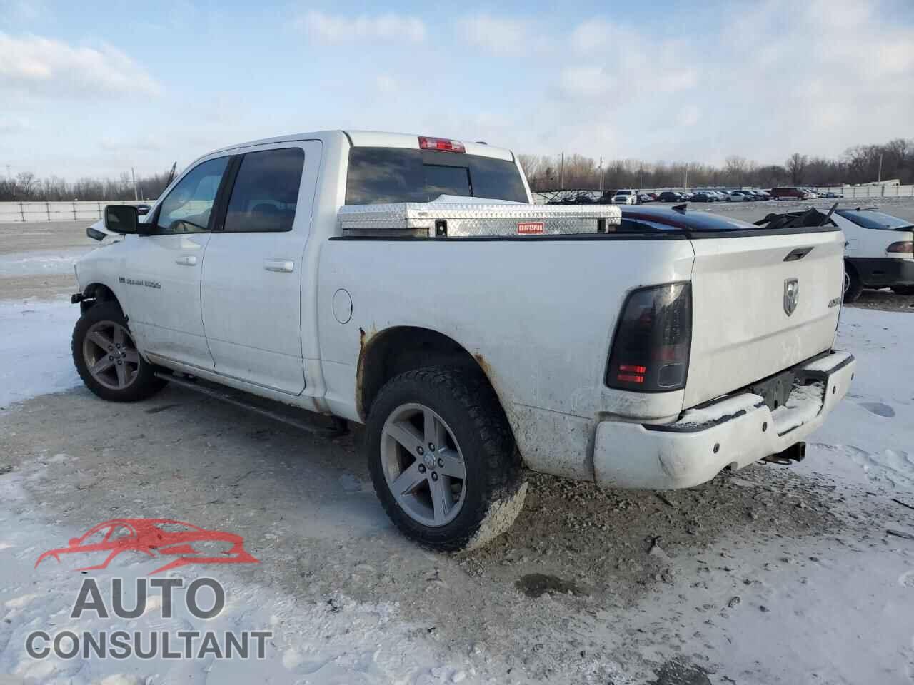 DODGE RAM 1500 2012 - 1C6RD7MT2CS111285