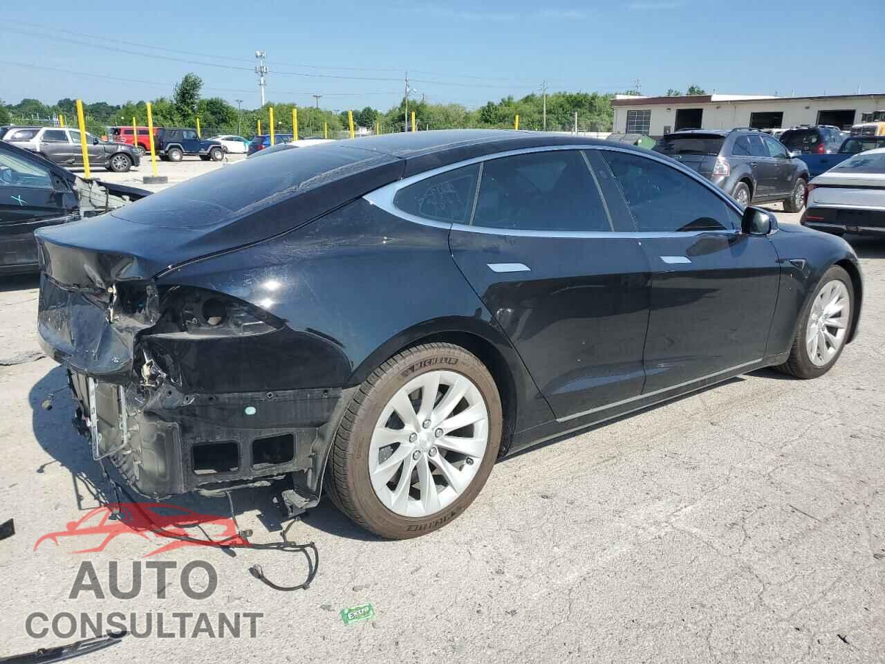 TESLA MODEL S 2017 - 5YJSA1E11HF209631