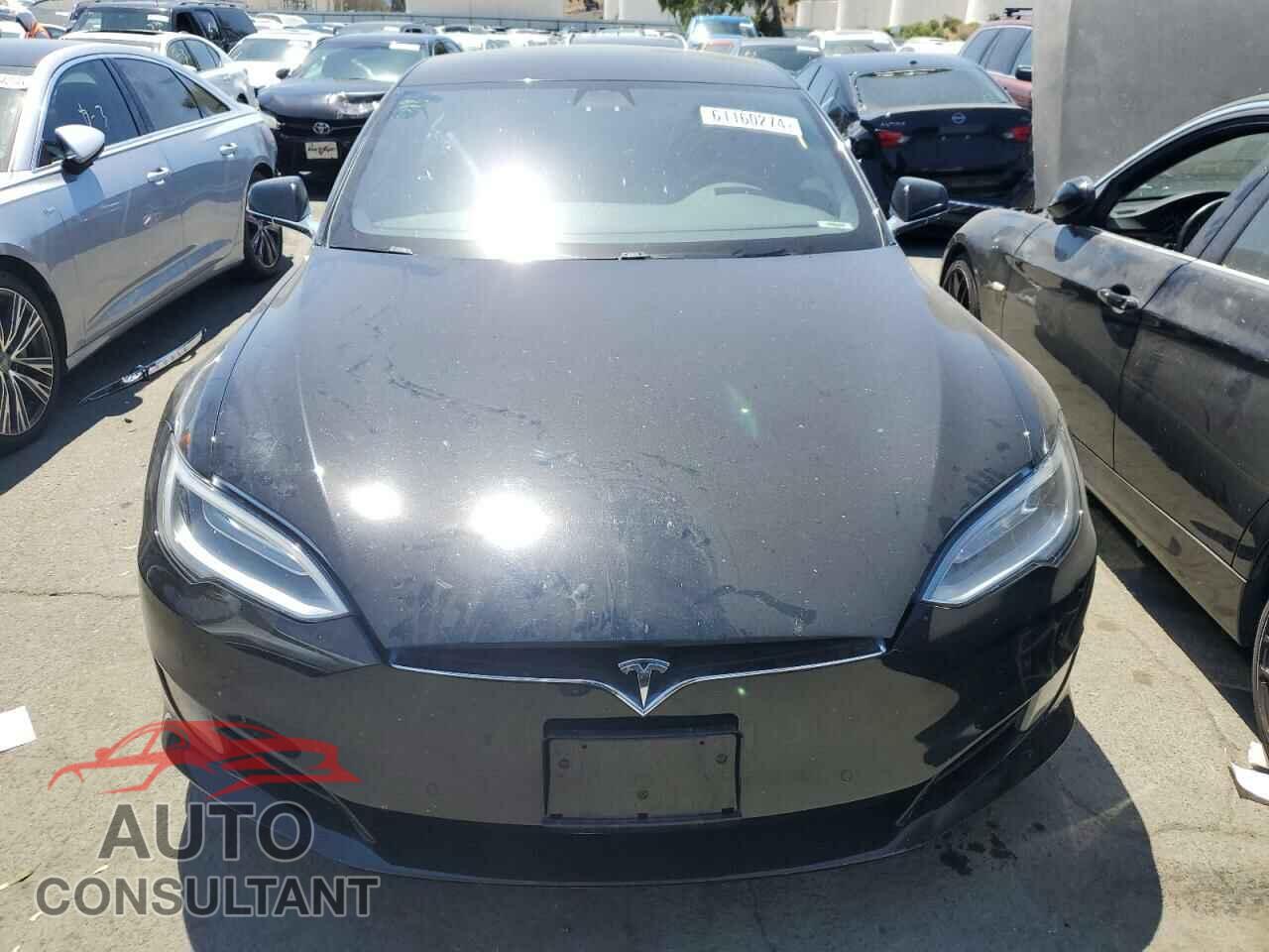 TESLA MODEL S 2017 - 5YJSA1E11HF183922