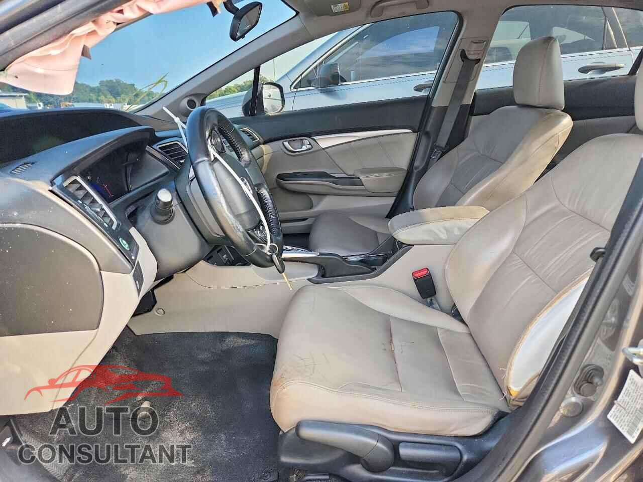 HONDA CIVIC 2013 - 19XFB2F97DE045665