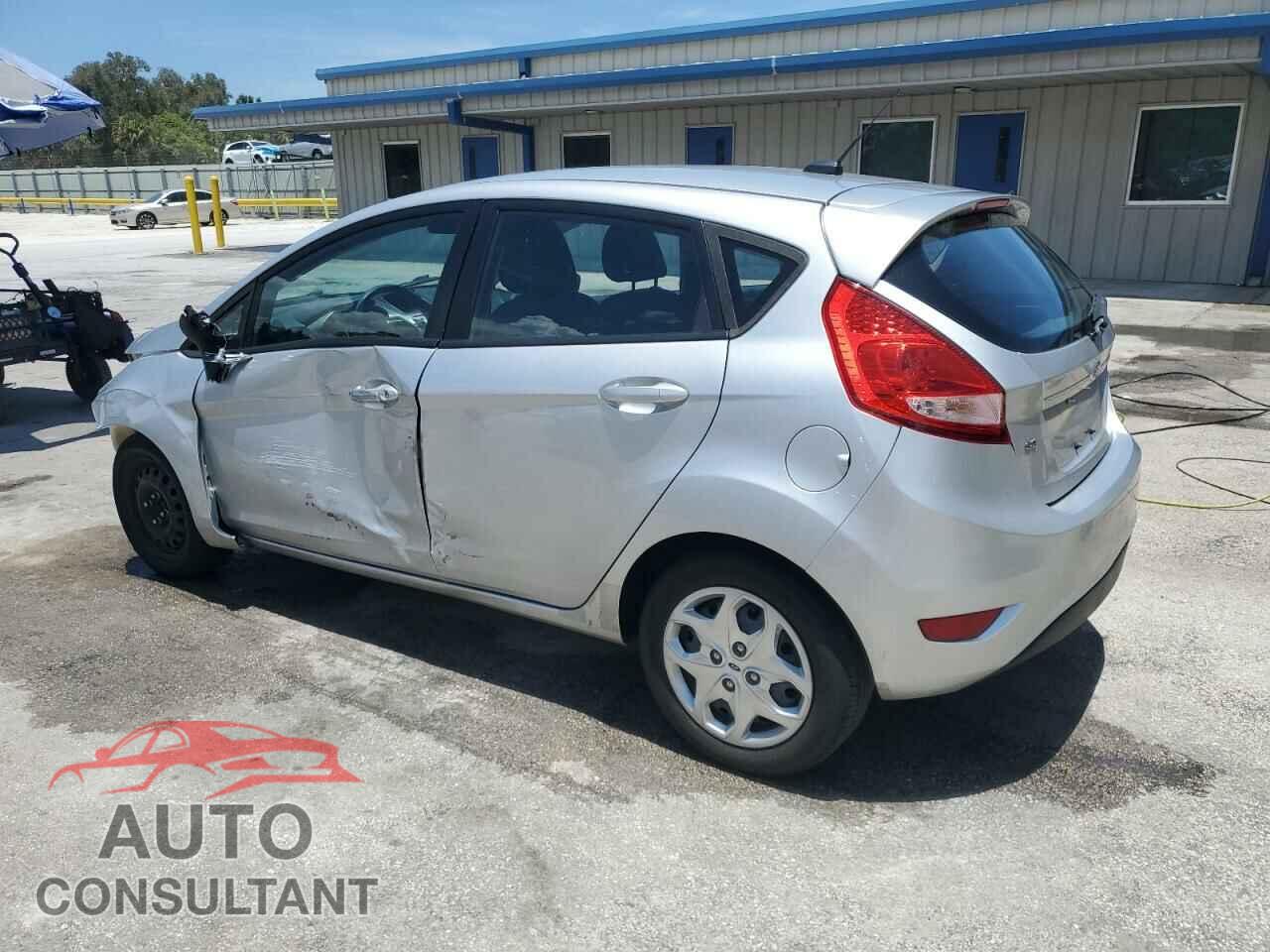 FORD FIESTA 2013 - 3FADP4EJ4DM186740