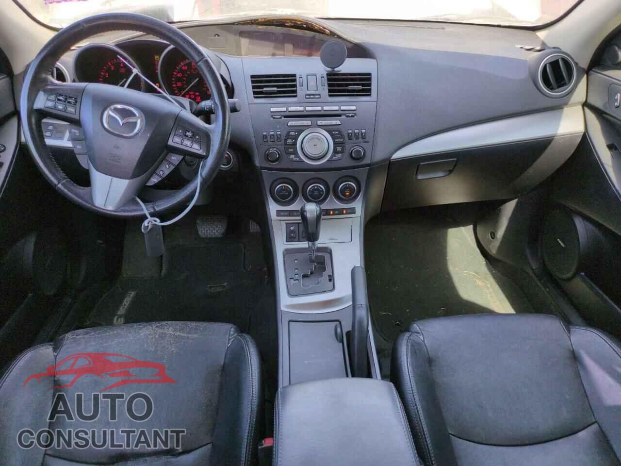 MAZDA MAZDA3 2011 - JM1BL1W69B1470512