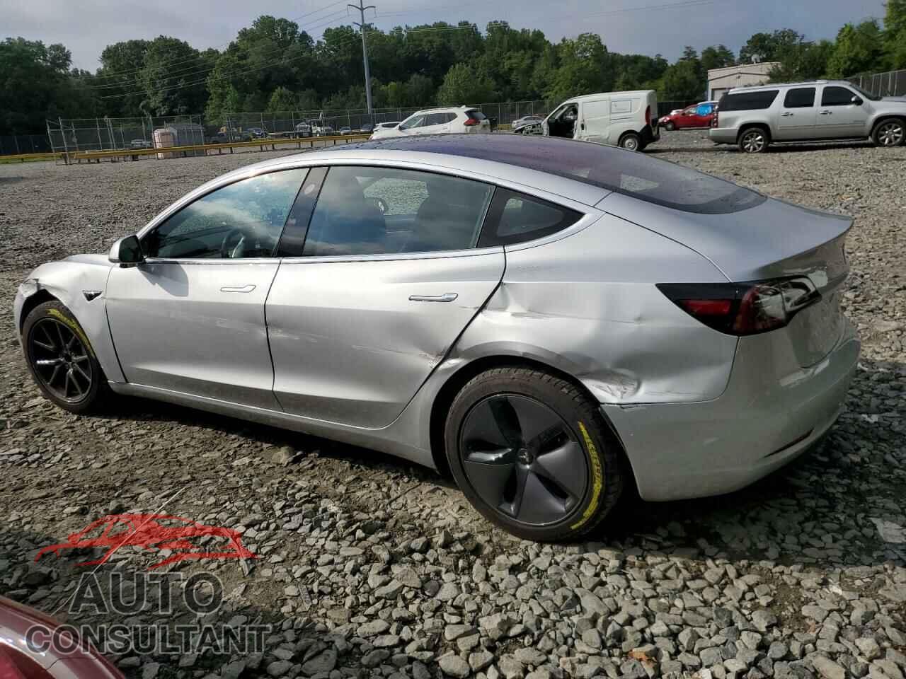 TESLA MODEL 3 2018 - 5YJ3E1EA8JF021932