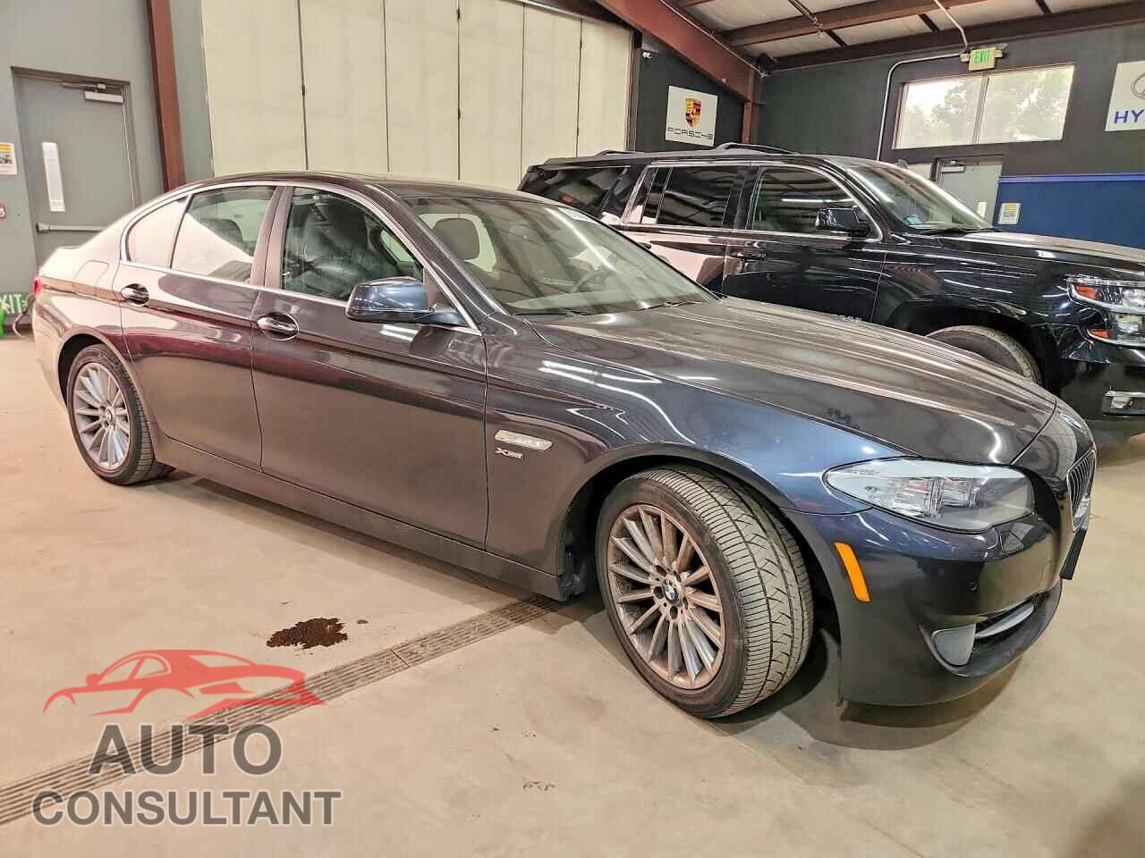 BMW 5 SERIES 2013 - WBAFU7C51DDU75294