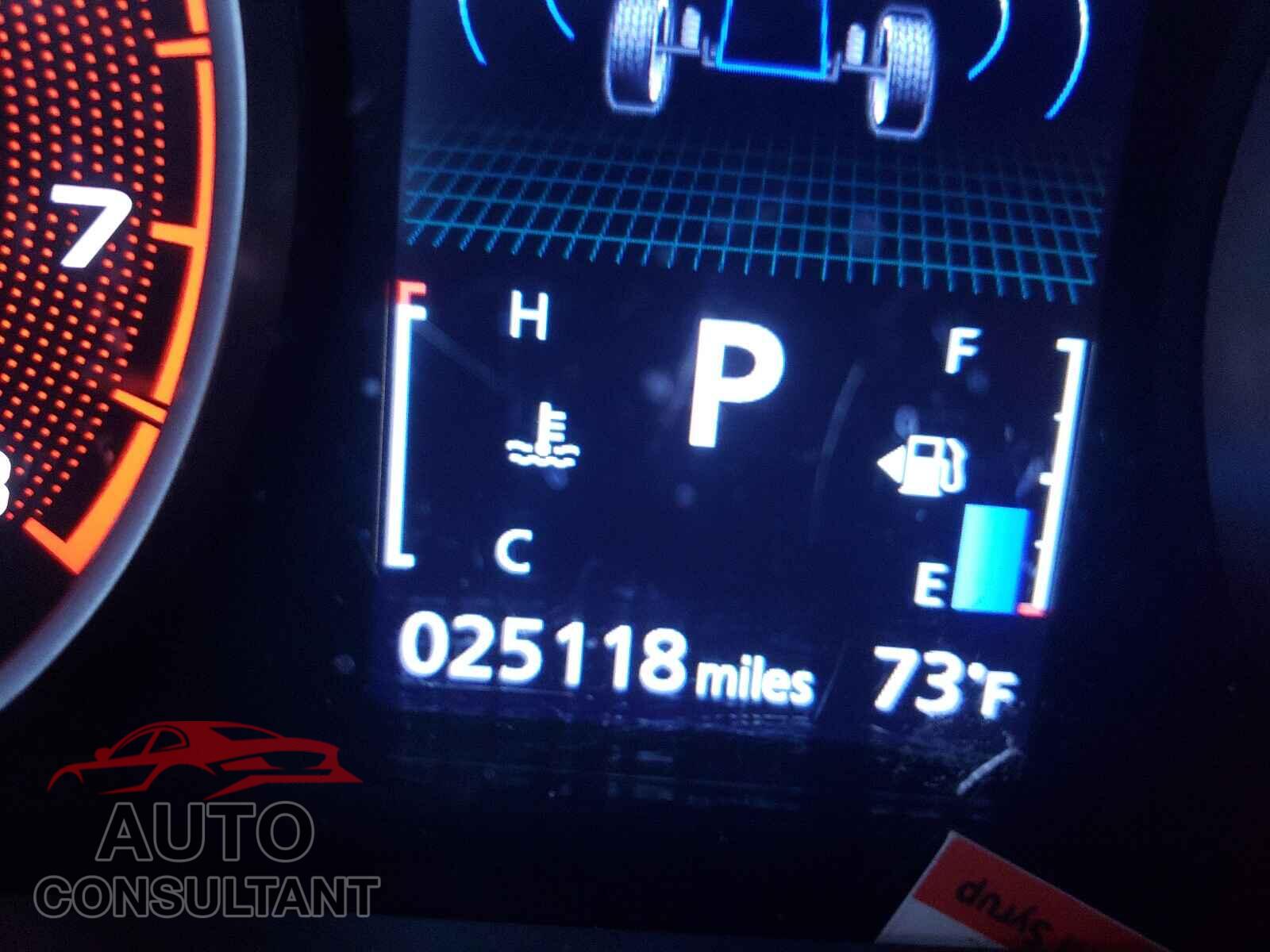 MITSUBISHI ECLIPSE 2019 - JA4AT3AA2KZ017413
