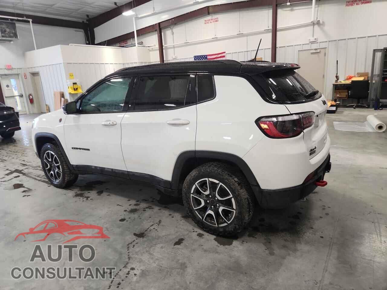 JEEP COMPASS 2025 - 3C4NJDDN3ST521557