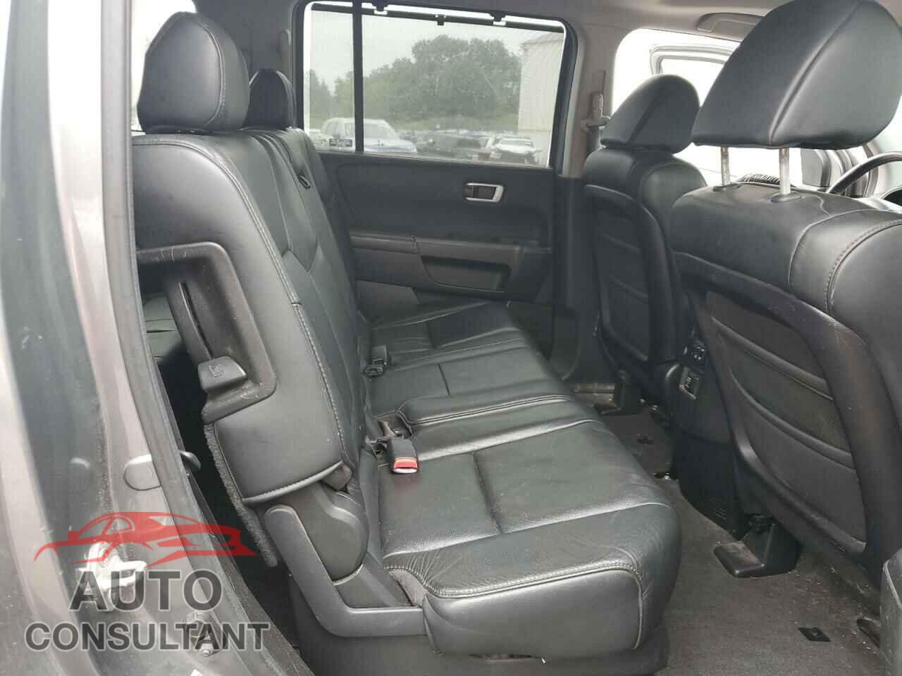 HONDA PILOT 2009 - 5FNYF48879B025317
