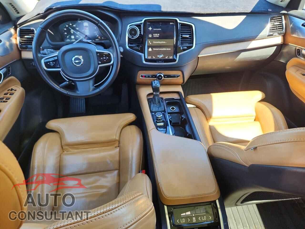 VOLVO XC90 2016 - YV4A22PL0G1036198