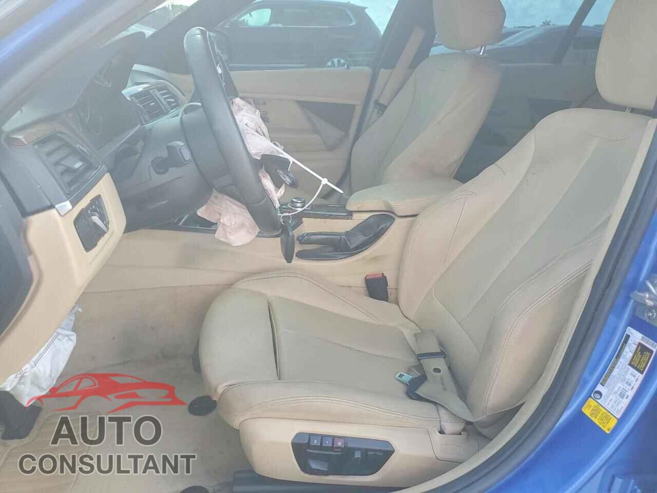 BMW 3 SERIES 2013 - WBA3A9C5XDF477489