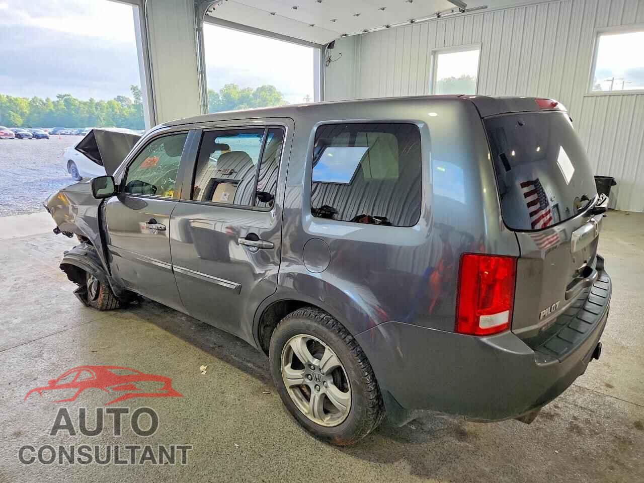 HONDA PILOT 2012 - 5FNYF4H44CB044556