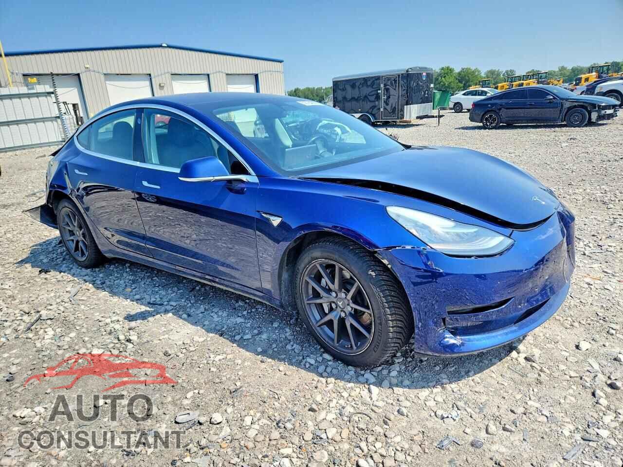 TESLA MODEL 3 2018 - 5YJ3E1EB1JF064694