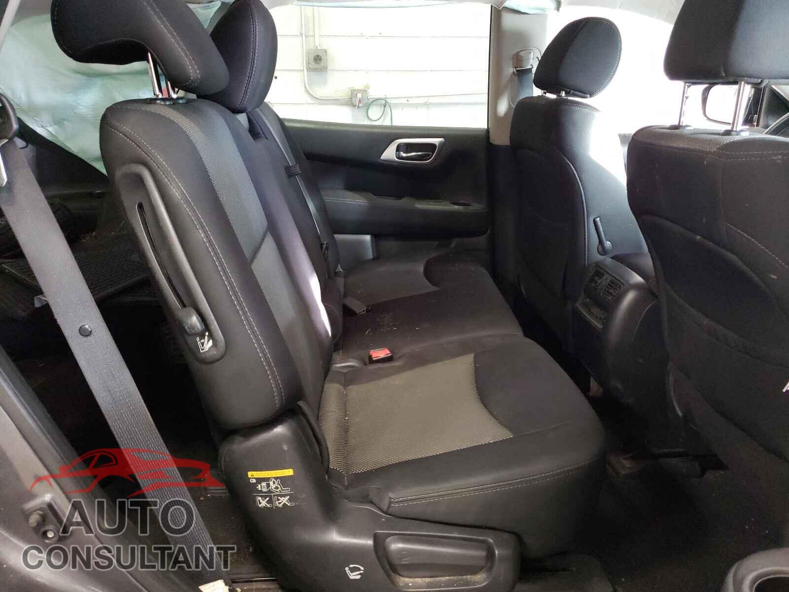 NISSAN PATHFINDER 2017 - 5N1DR2MN3HC614006