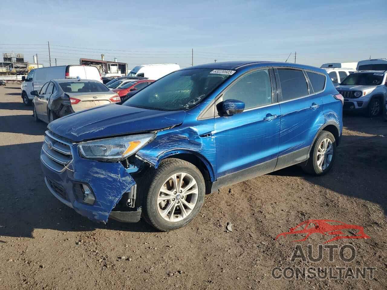 FORD ESCAPE 2017 - 1FMCU0G94HUC53621