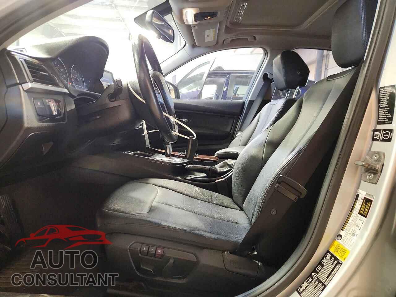 BMW 3 SERIES 2015 - WBA3B5C54FF959481