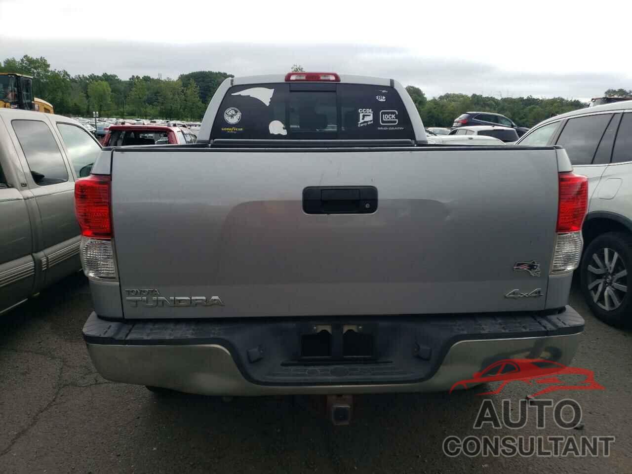 TOYOTA TUNDRA 2013 - 5TFUM5F12DX049541