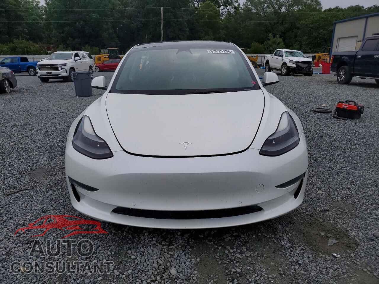 TESLA MODEL 3 2022 - 5YJ3E1EA6NF306554