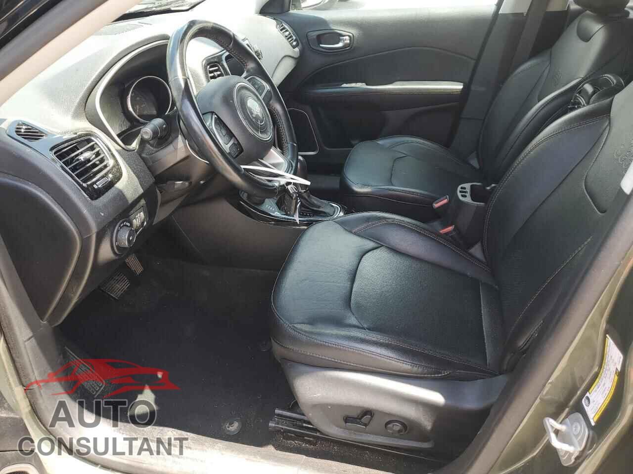 JEEP COMPASS 2020 - 3C4NJDCB7LT222193