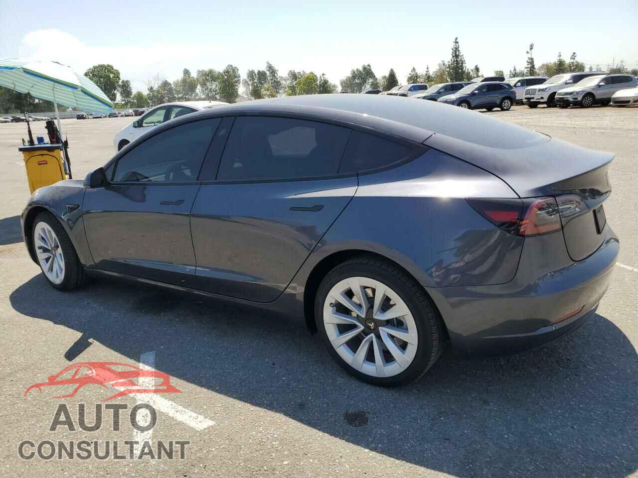 TESLA MODEL 3 2023 - 5YJ3E1EA0PF684971