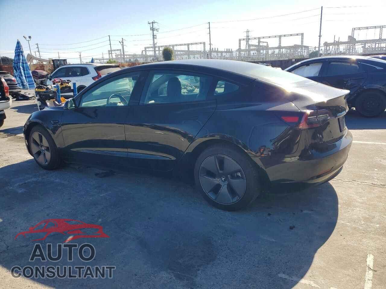 TESLA MODEL 3 2022 - 5YJ3E1EA9NF123732