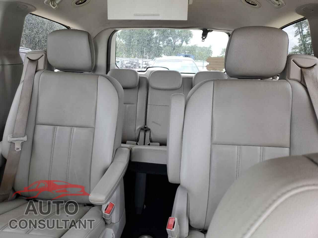 DODGE CARAVAN 2010 - 2D4RN5DX3AR302485