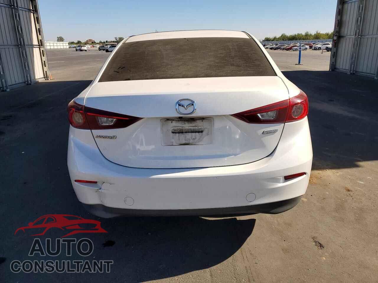 MAZDA 3 2017 - 3MZBN1V74HM103210