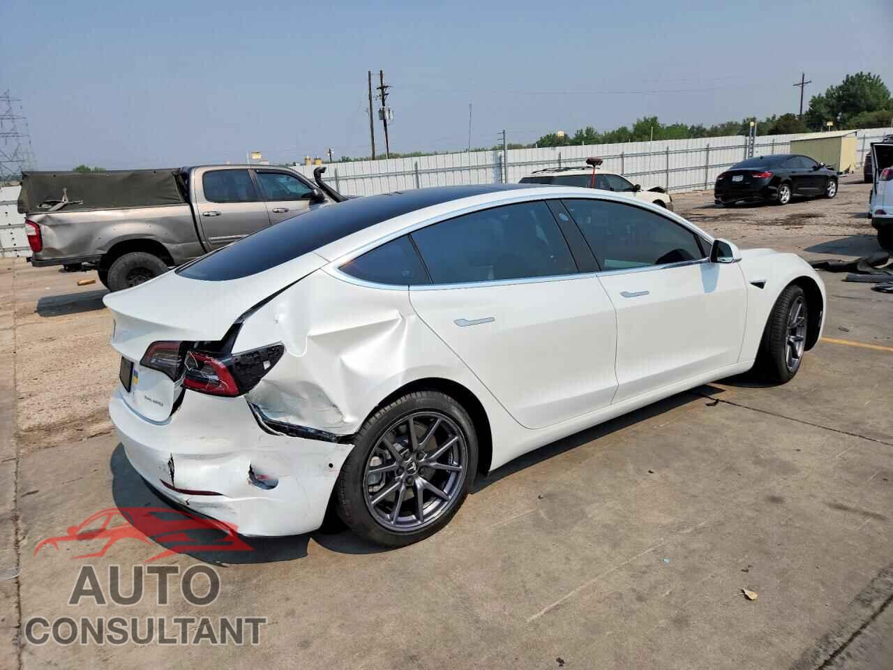 TESLA MODEL 3 2020 - 5YJ3E1EB9LF651633