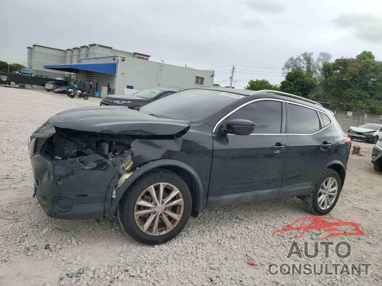 NISSAN ROGUE 2017 - JN1BJ1CP6HW025615